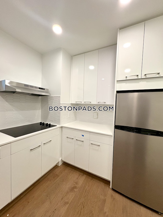 Cambridge - $2,200+ /mo