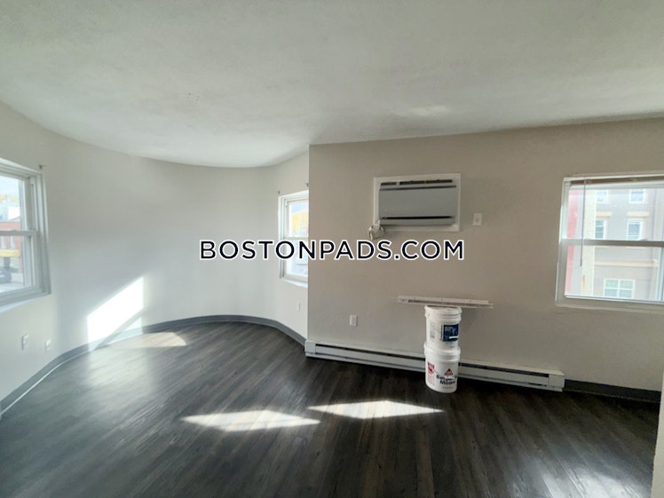 Meridian St., Boston