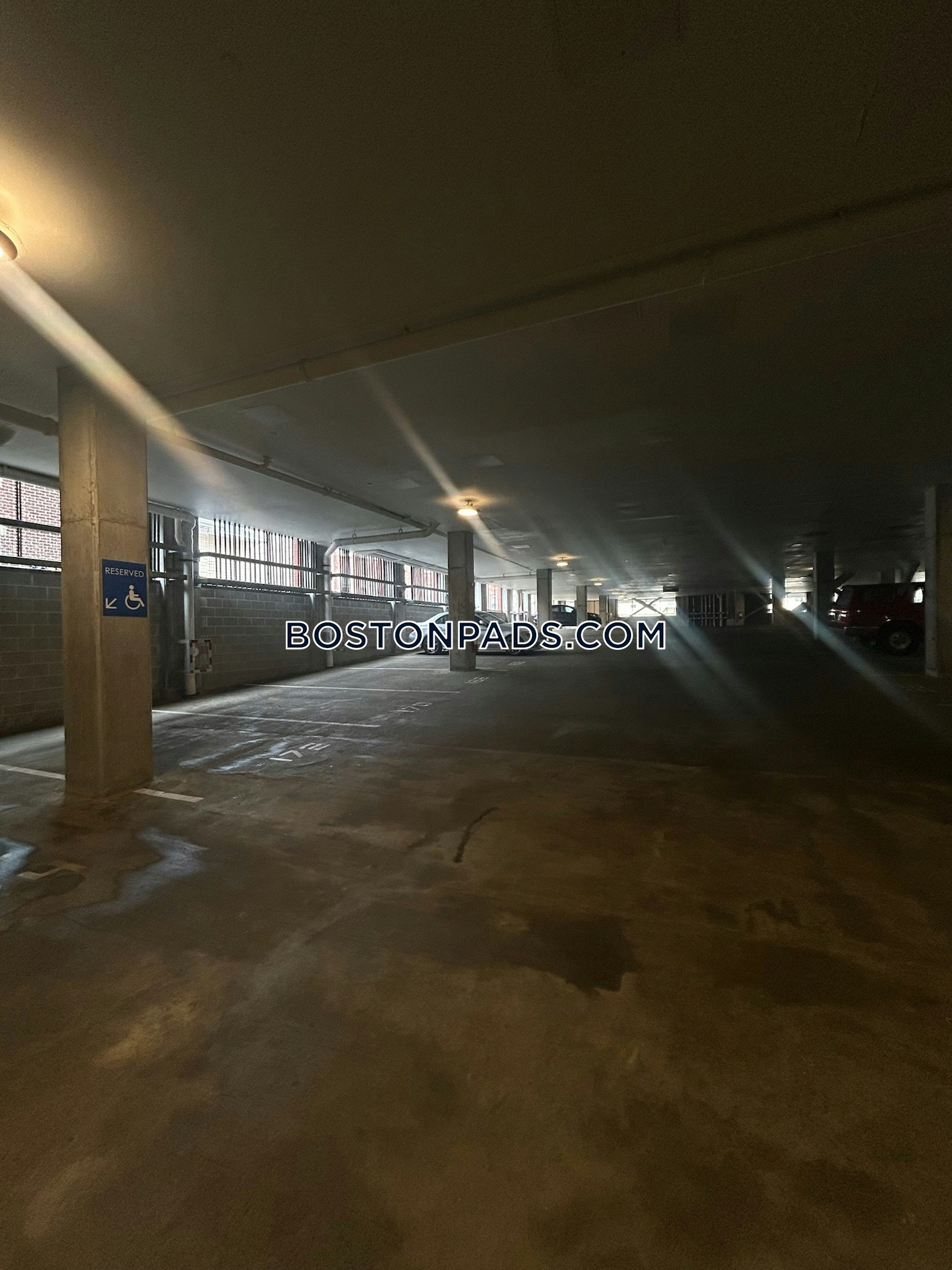 Boston - 2 Beds, 2 Baths