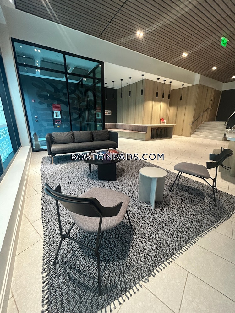 Brighton Ave., Boston