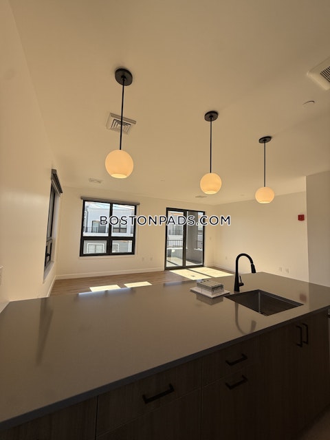 Gardner St. Boston photo 2