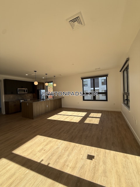 Gardner St. Boston photo 5