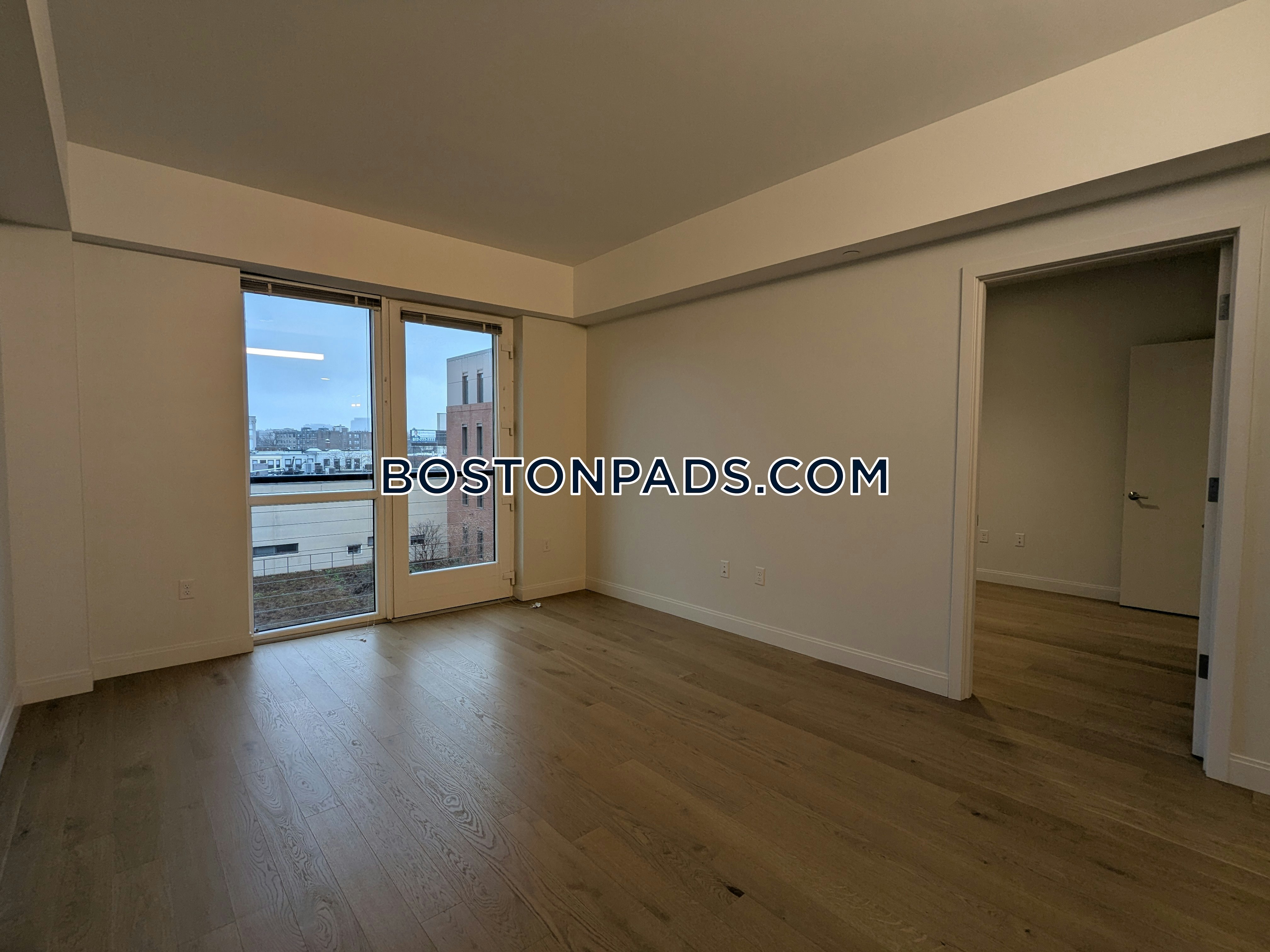 Boston - 2 Beds, 2 Baths