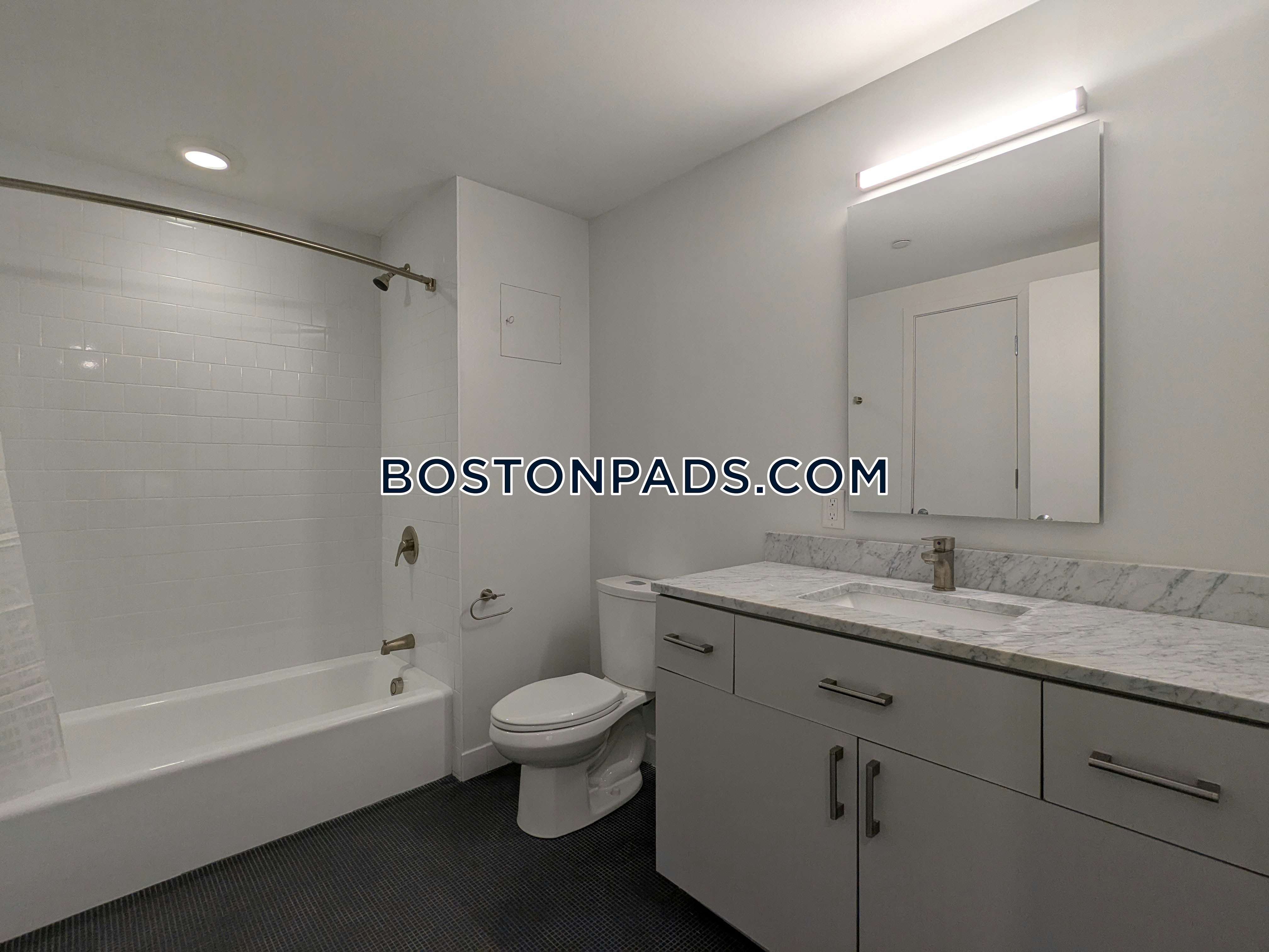 Boston - 2 Beds, 2 Baths