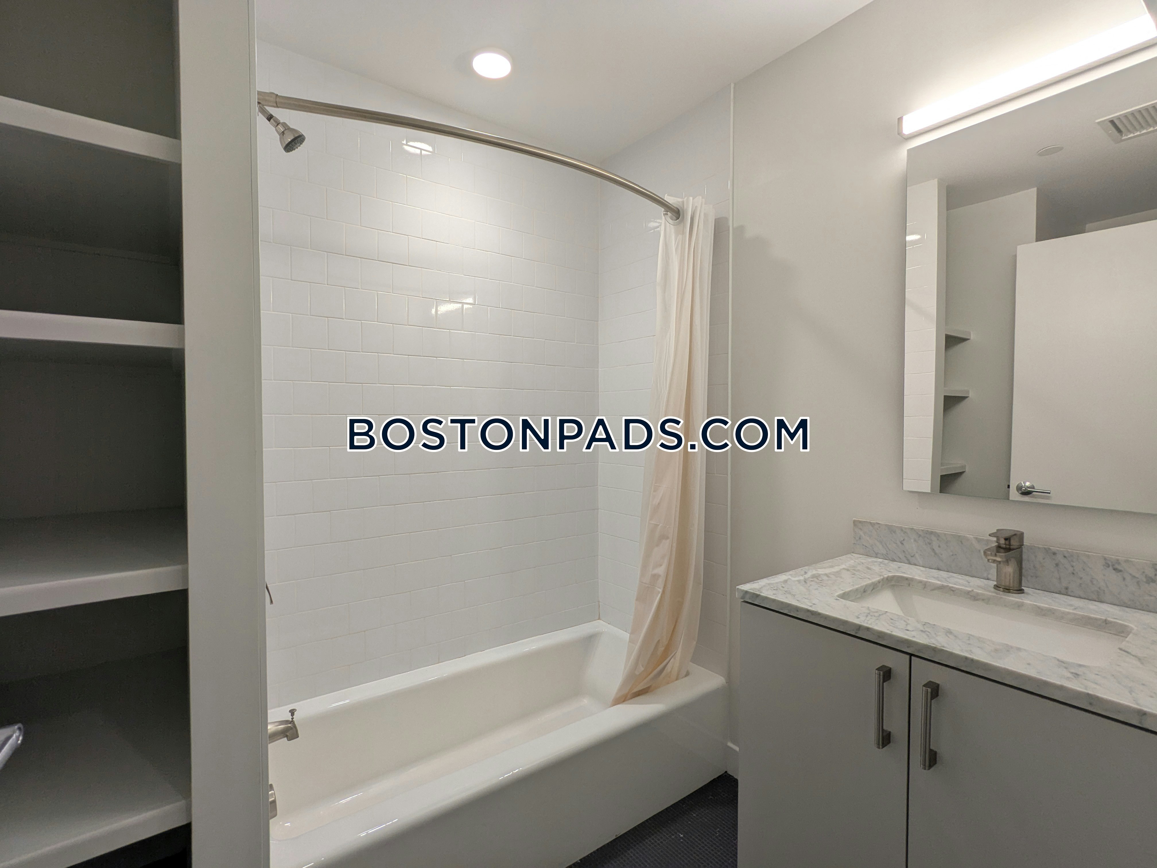 Boston - 2 Beds, 2 Baths