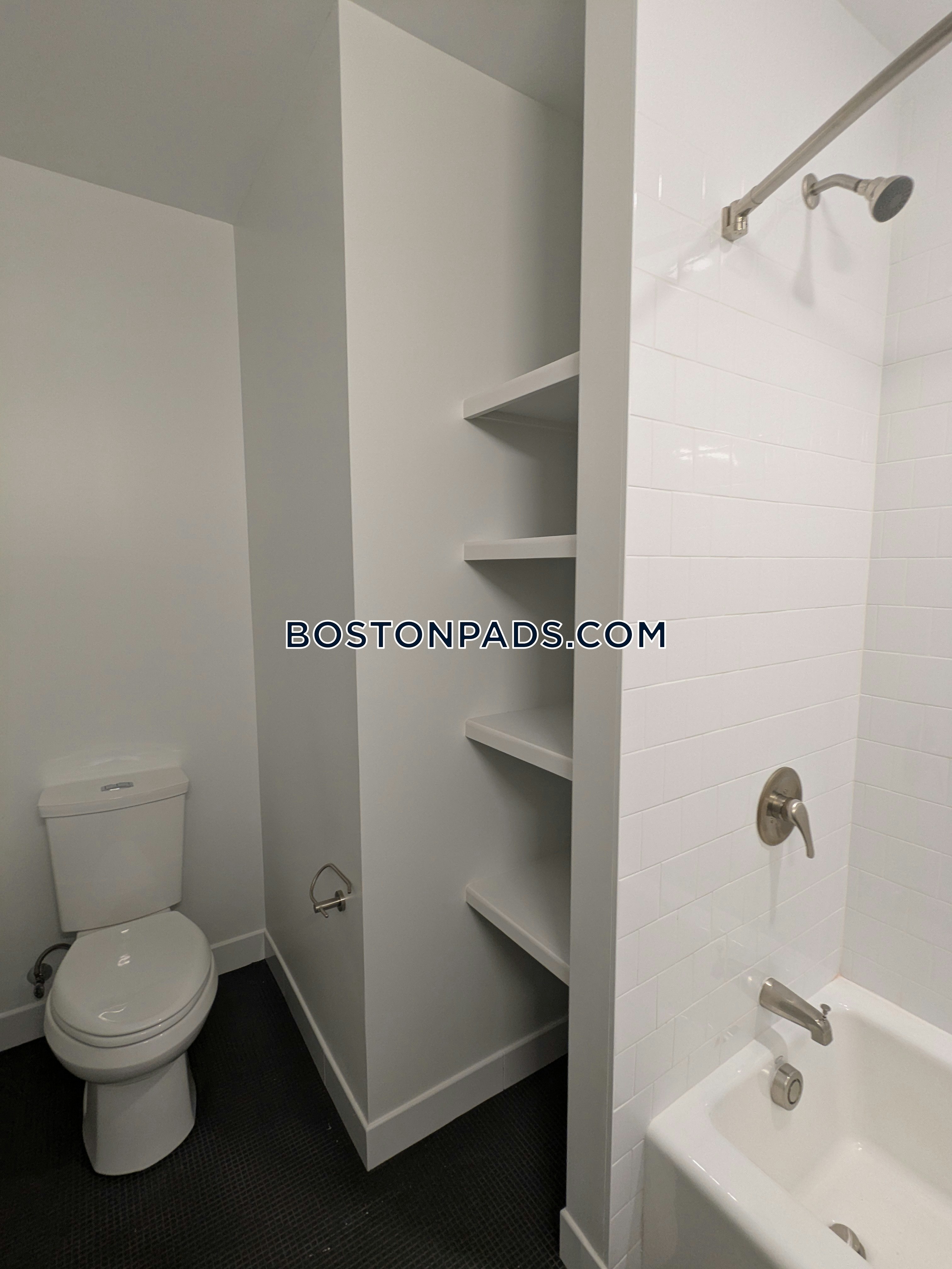 Boston - 2 Beds, 2 Baths