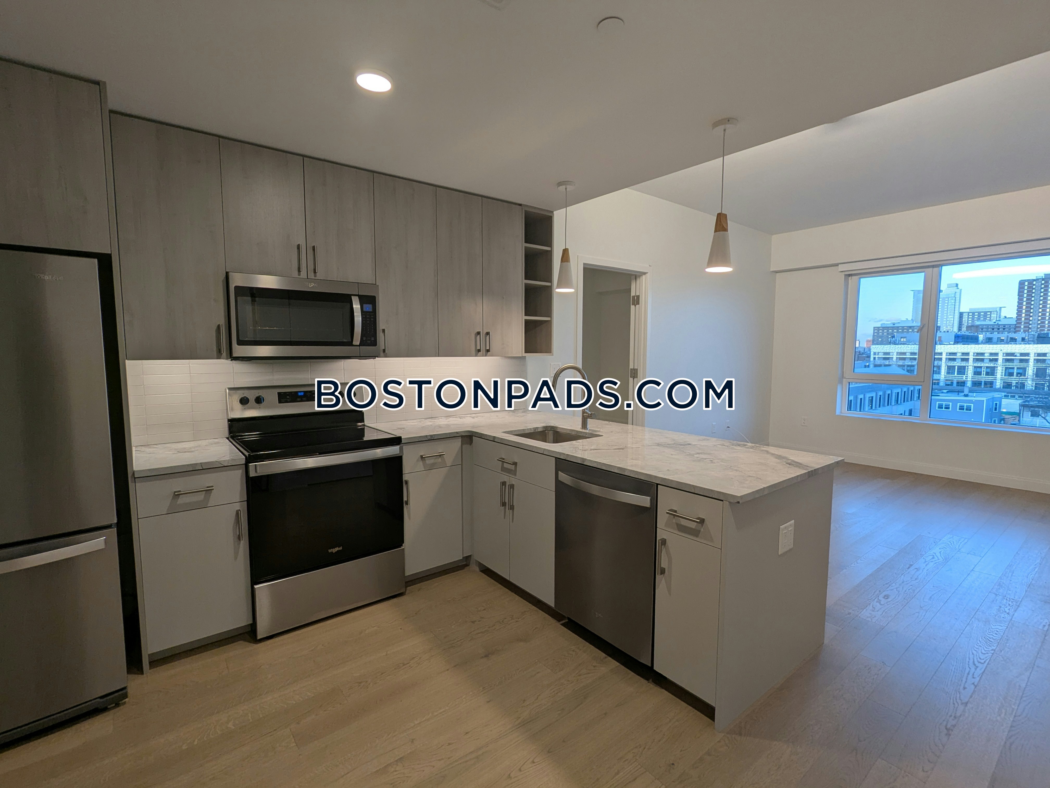 Boston - 2 Beds, 2 Baths
