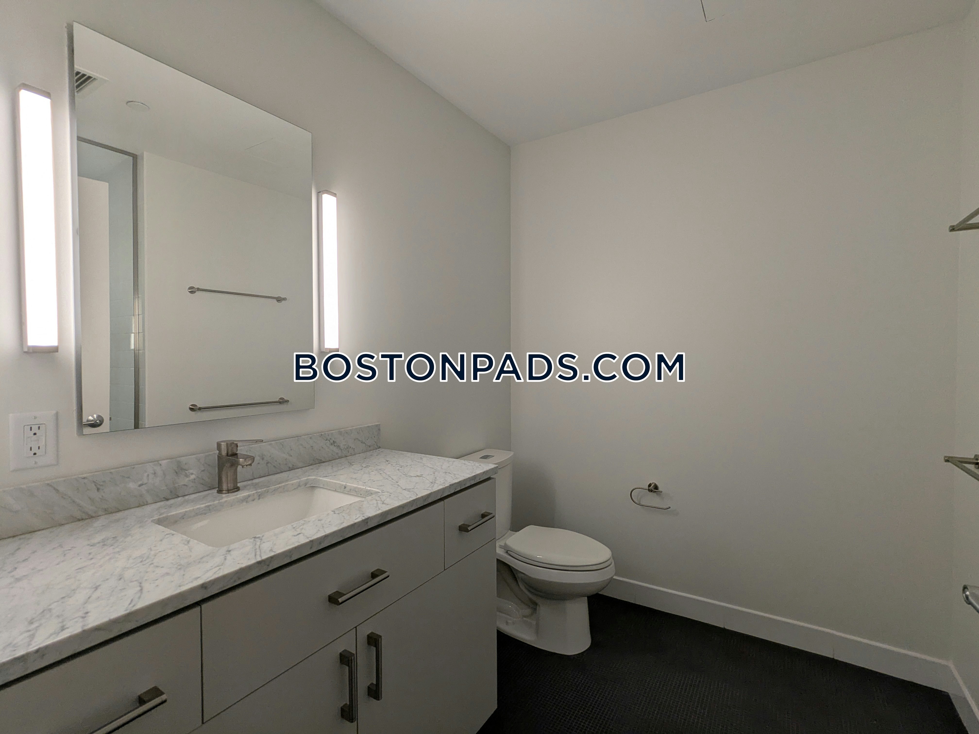 Boston - 2 Beds, 2 Baths