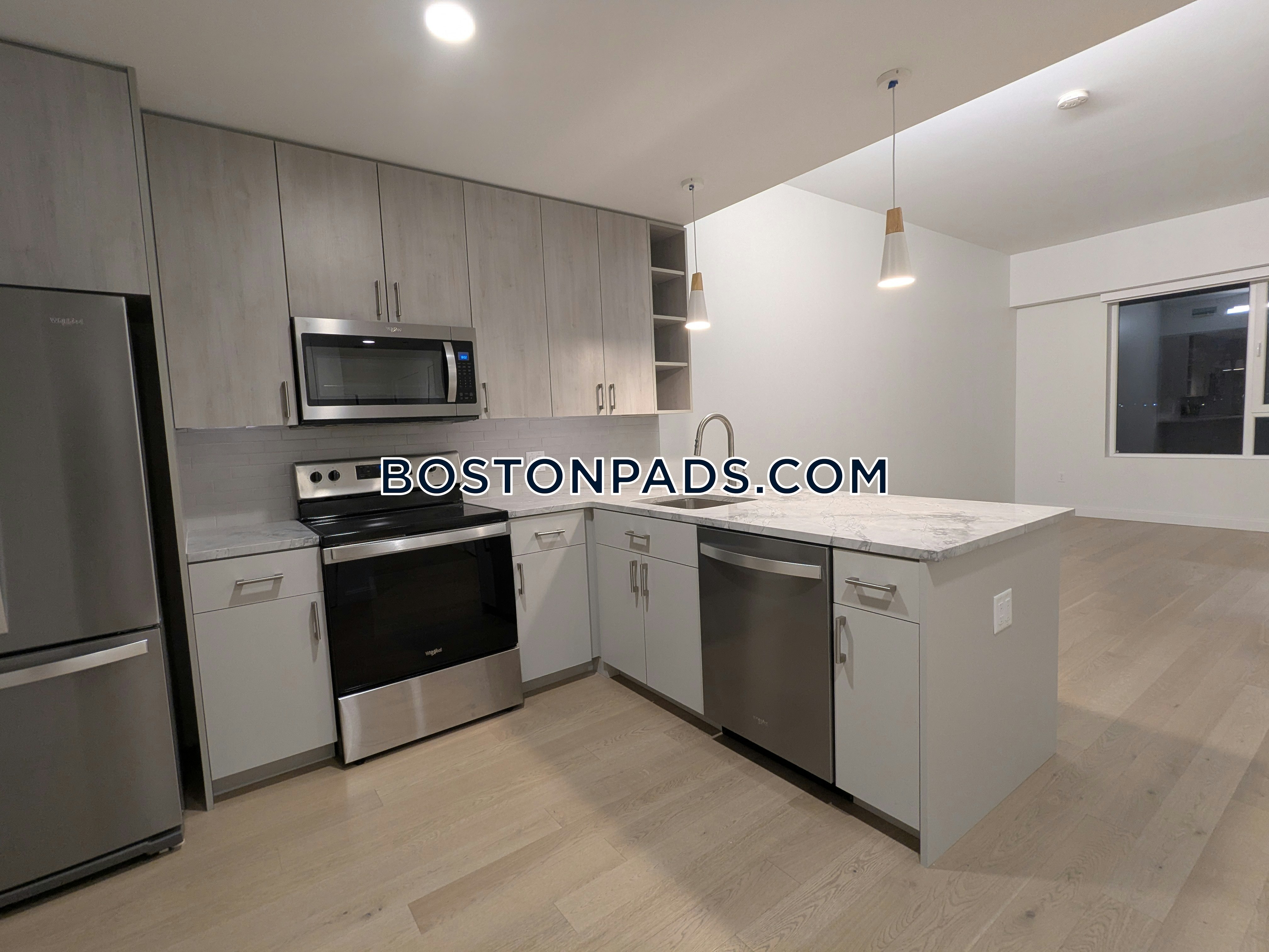 Boston - 2 Beds, 2 Baths