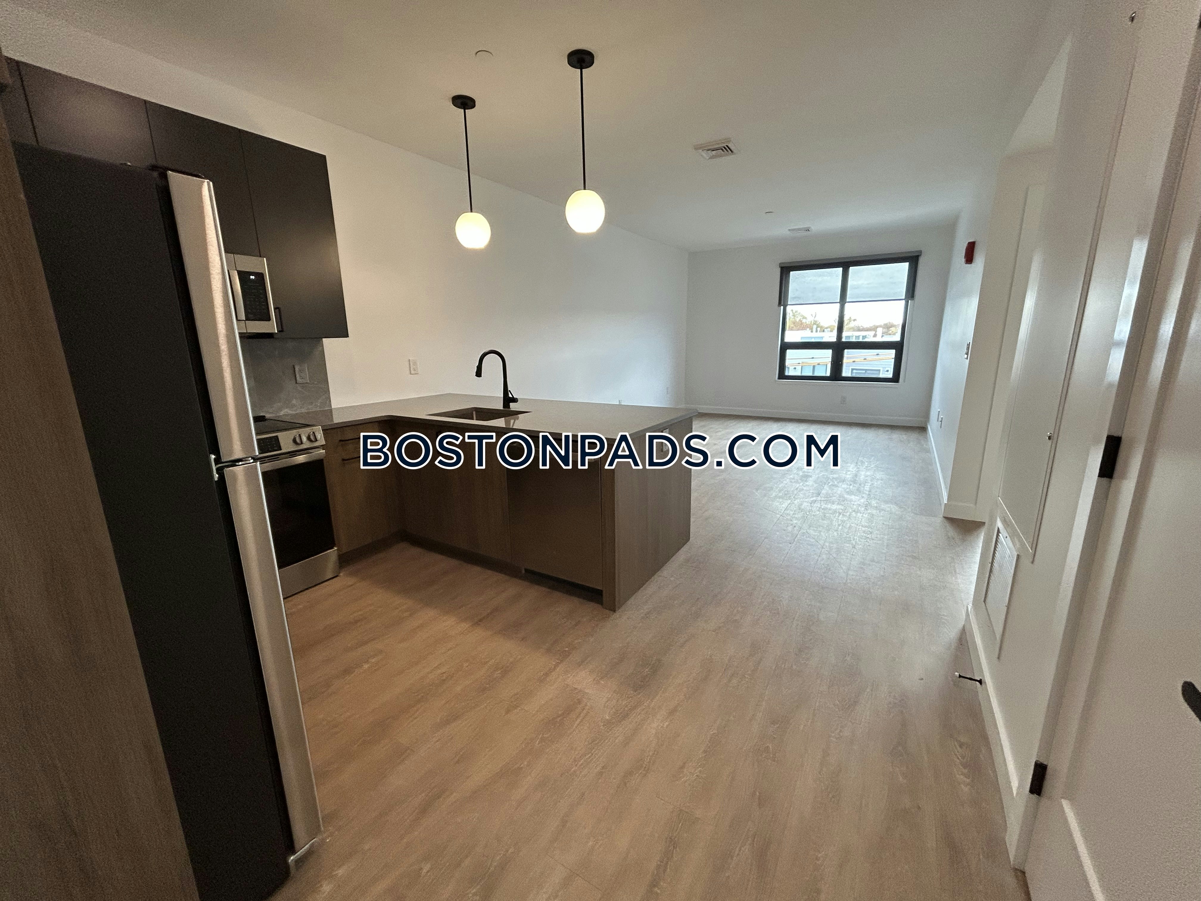 West Roxbury, Boston, MA - 1 Bed, 1 Bath - $3,200 - ID#8010909