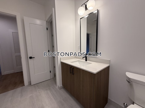 Gardner St. Boston photo 29