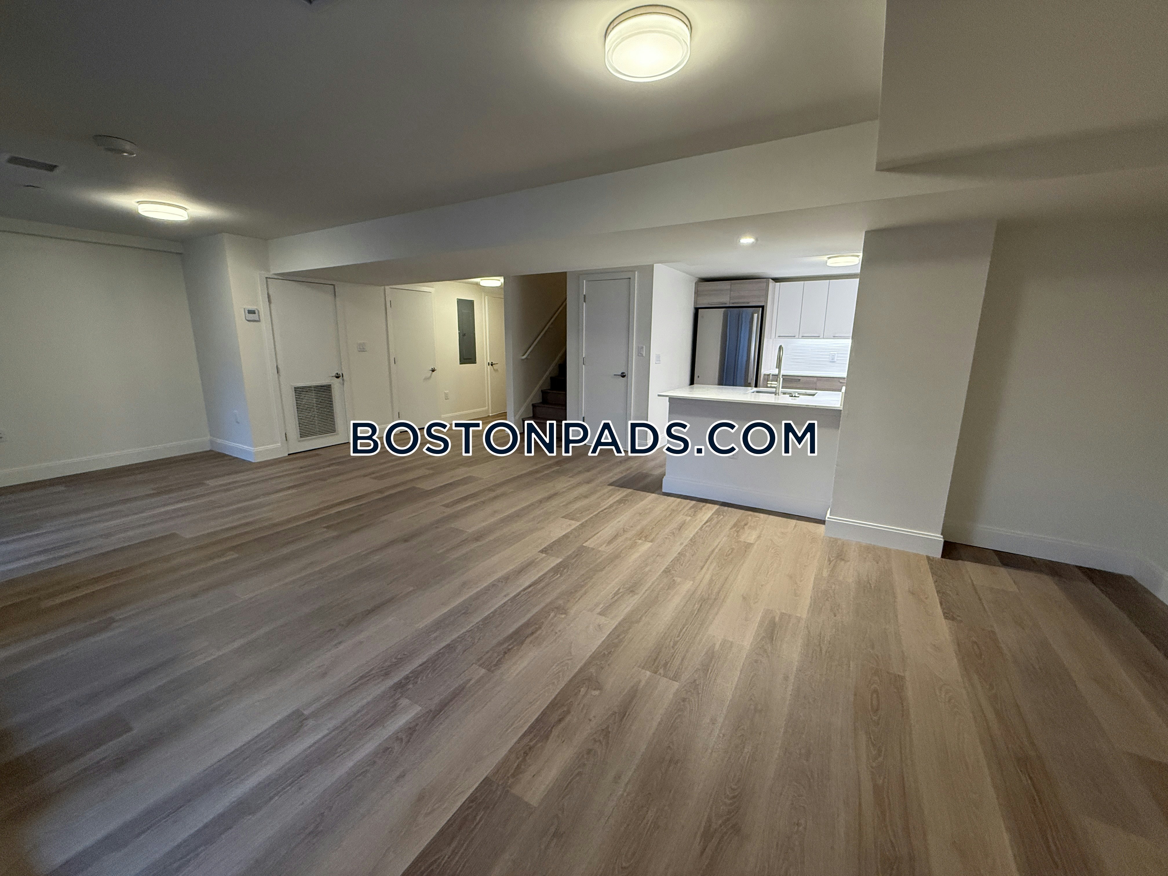 Boston - 2 Beds, 2.5 Baths
