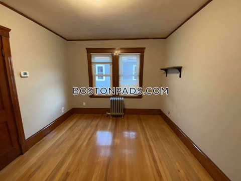 Pinkert St. Medford photo 12