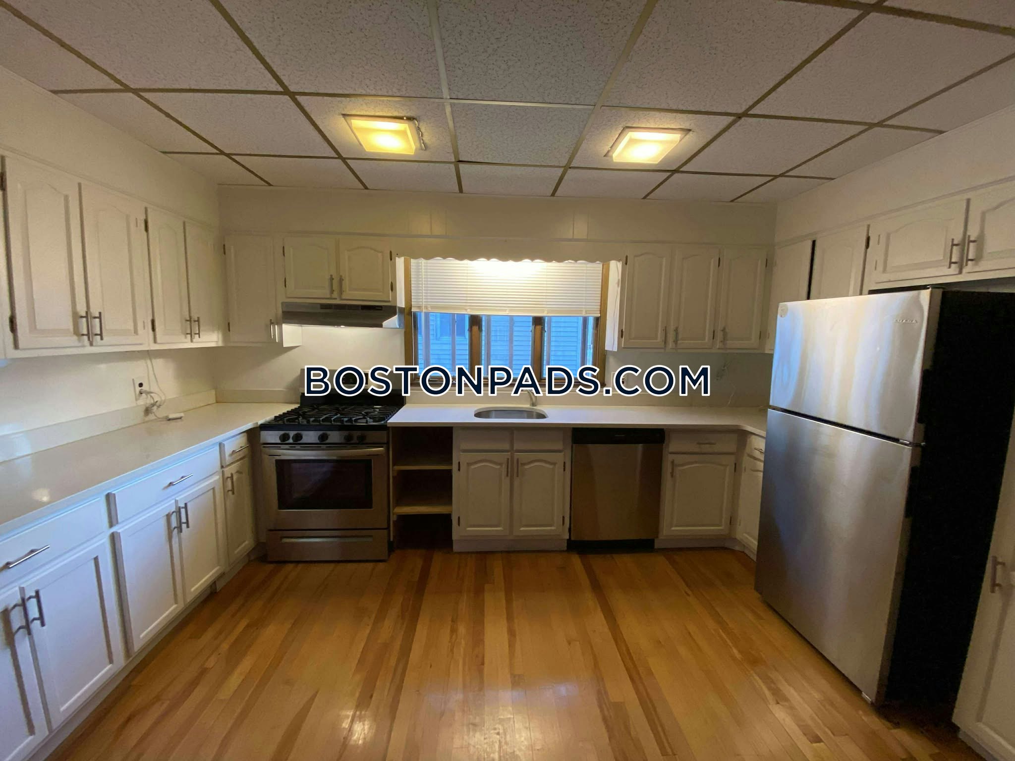 Wellington, Medford, MA - 4 Beds, 1 Bath - $3,295 - ID#8001323