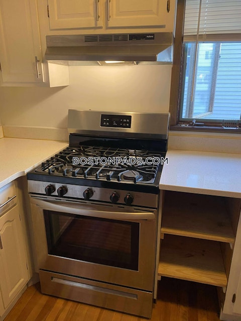 Pinkert St. Medford photo 3