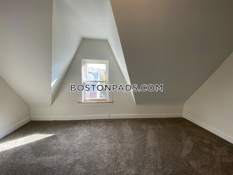 Water St. Quincy photo 18