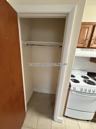 Brattle Dr. Arlington