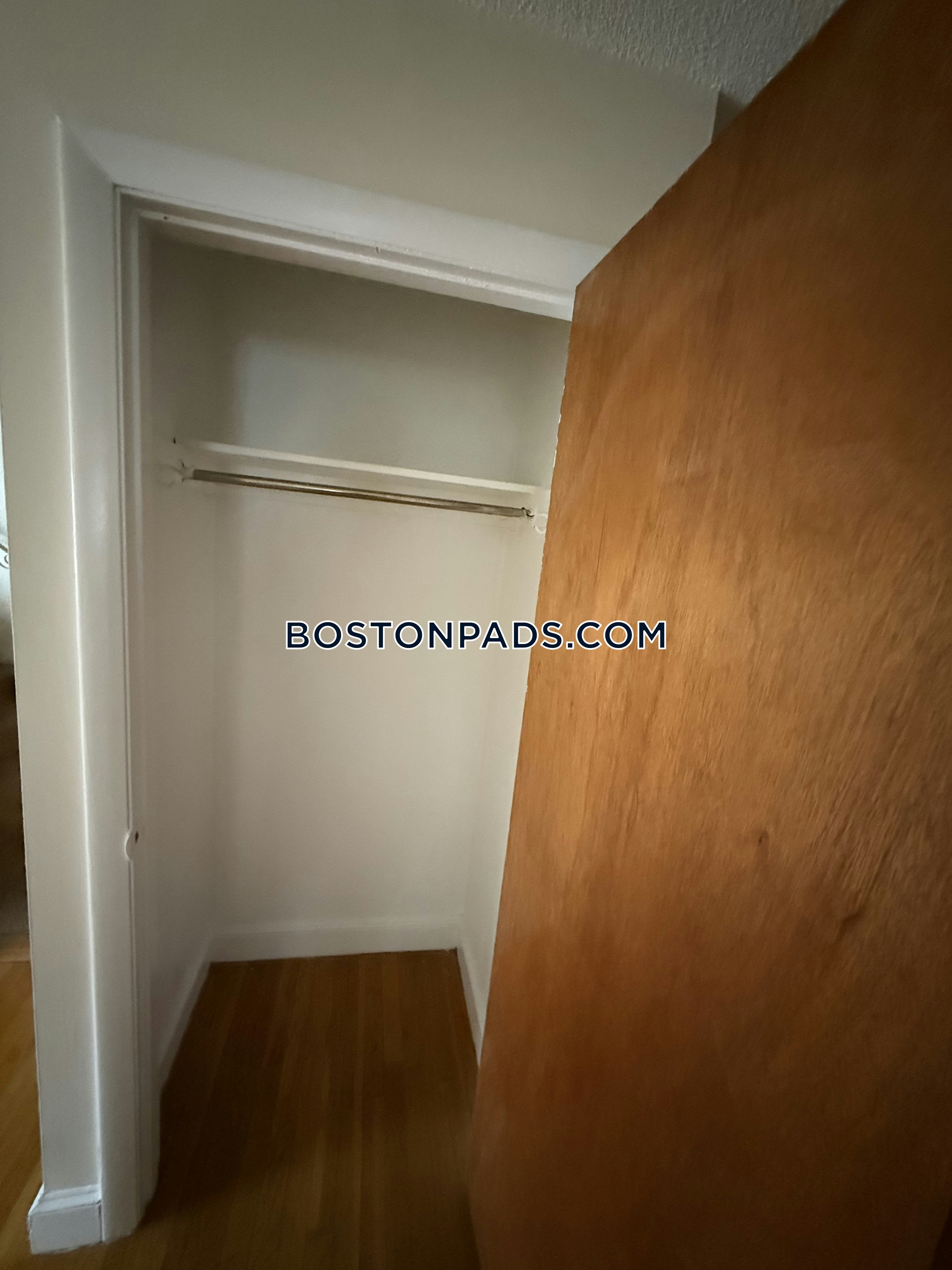 Brattle St. Arlington