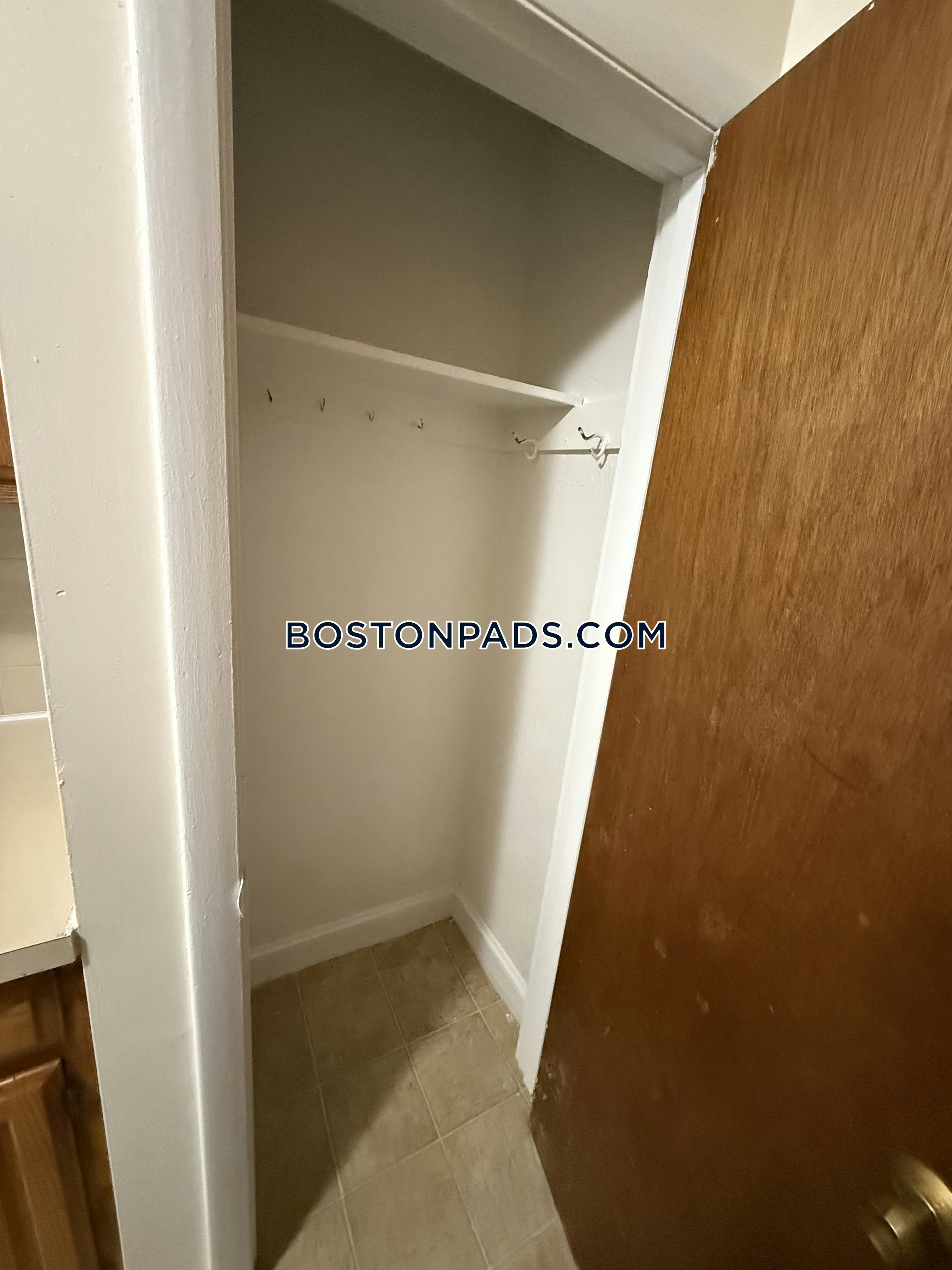 Brattle St. Arlington