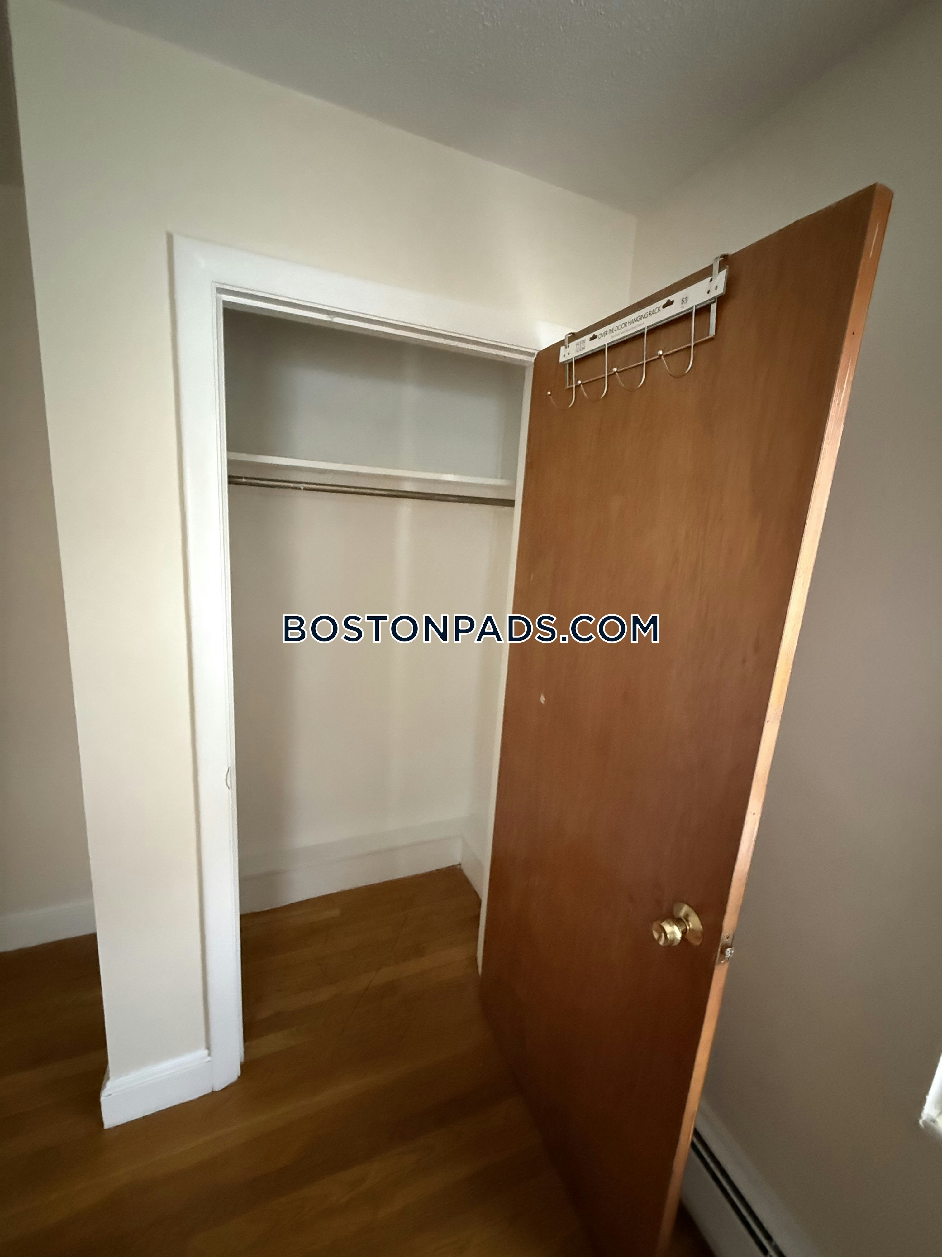 Brattle St. Arlington