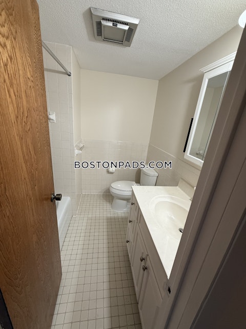 Massachusetts Ave. Arlington photo 25