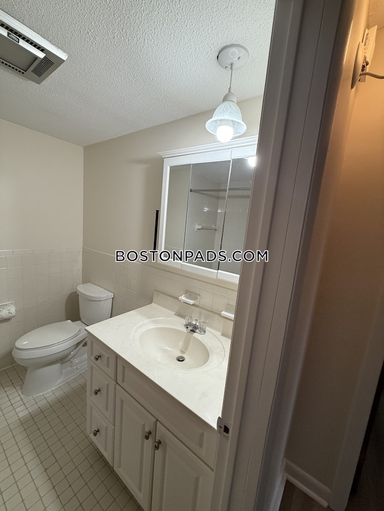 Massachusetts Ave., Arlington