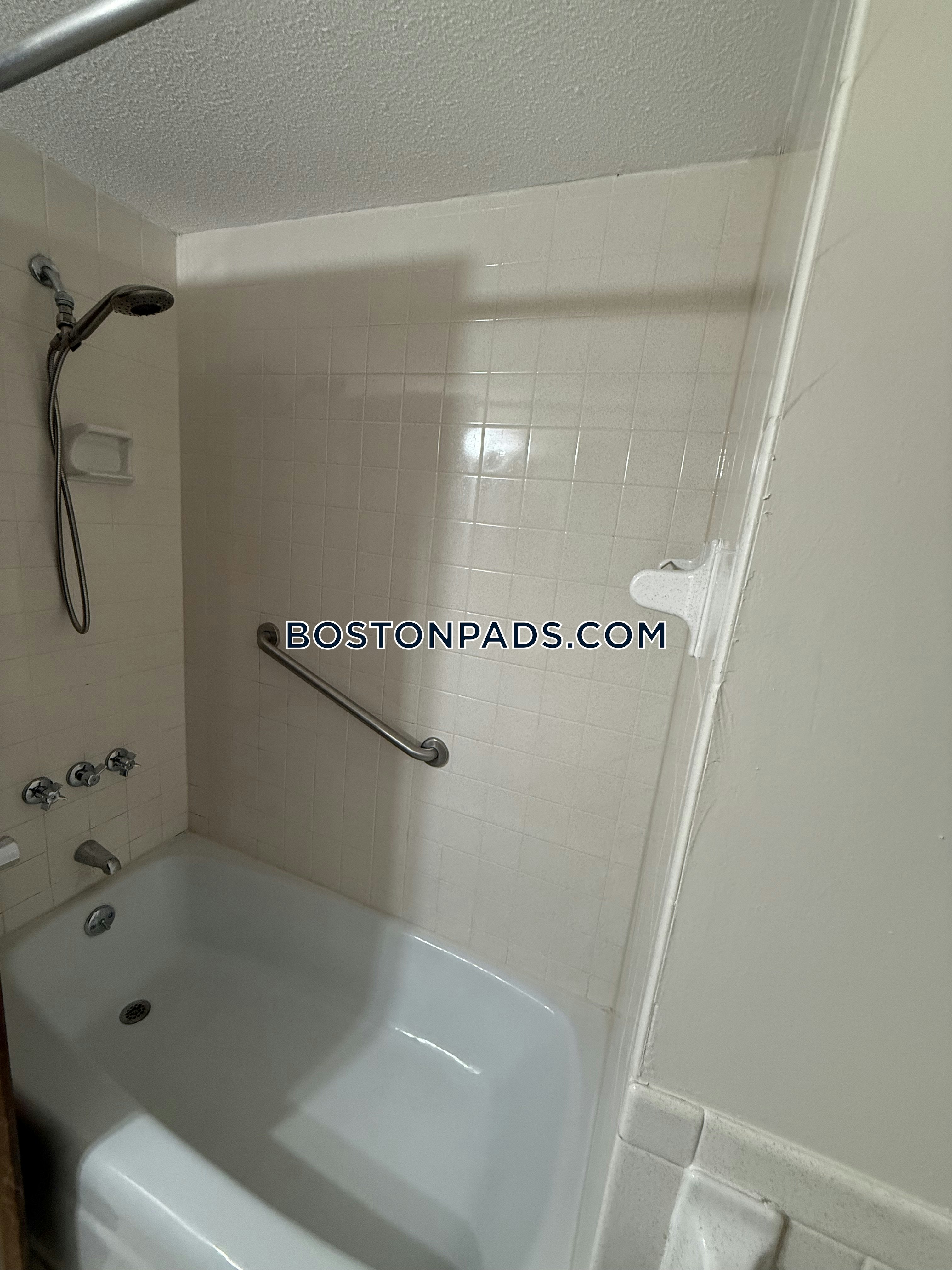 Massachusetts Ave. Arlington