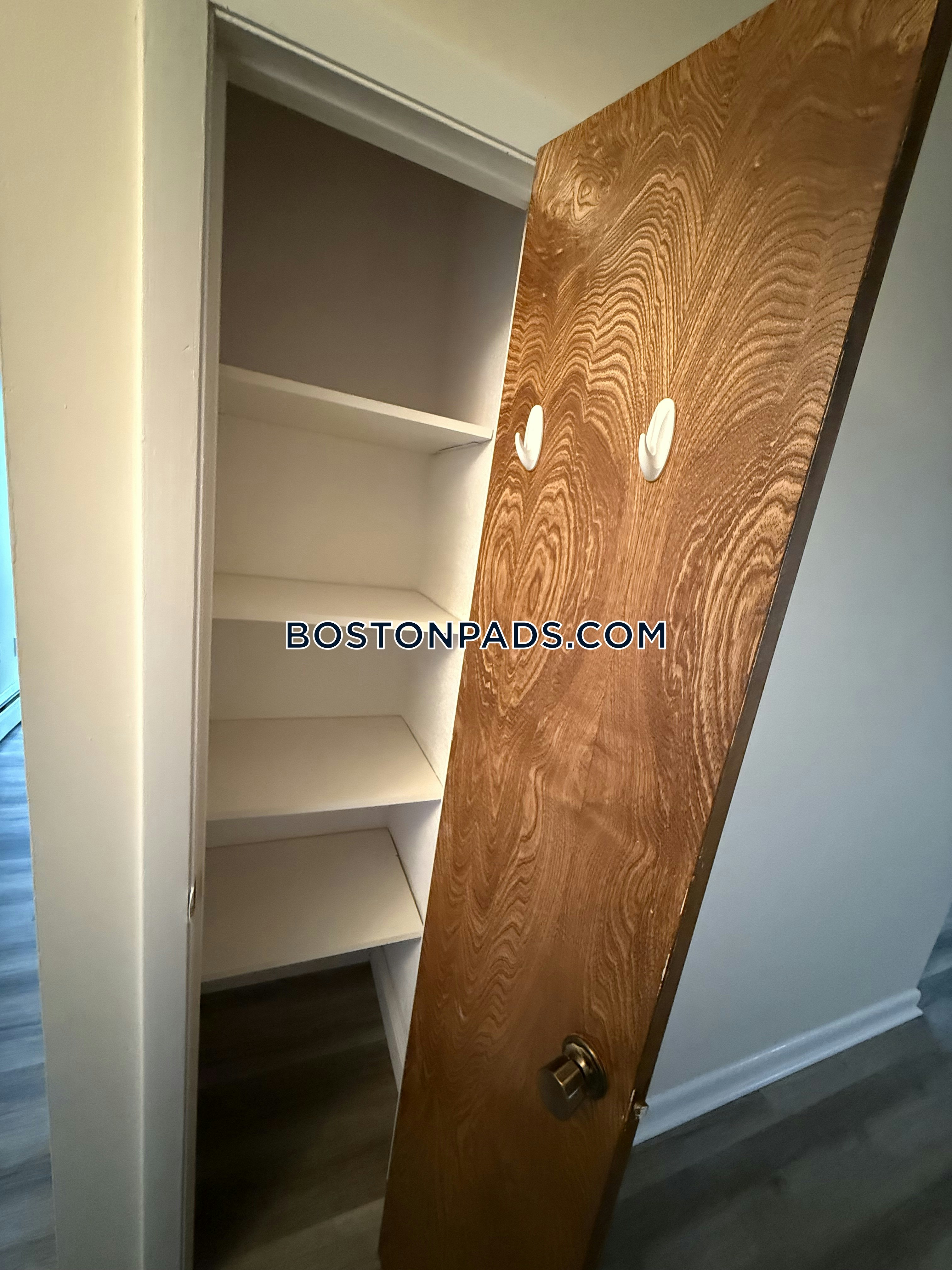 Massachusetts Ave. Arlington