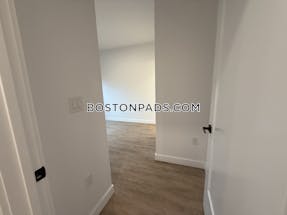 West Roxbury 2 Beds 2 Baths Boston - $3,775 No Fee