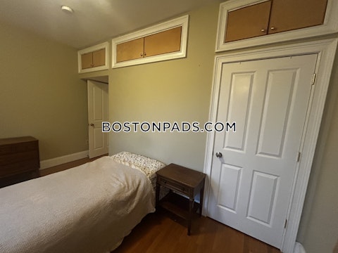 Georgia St Boston photo 18