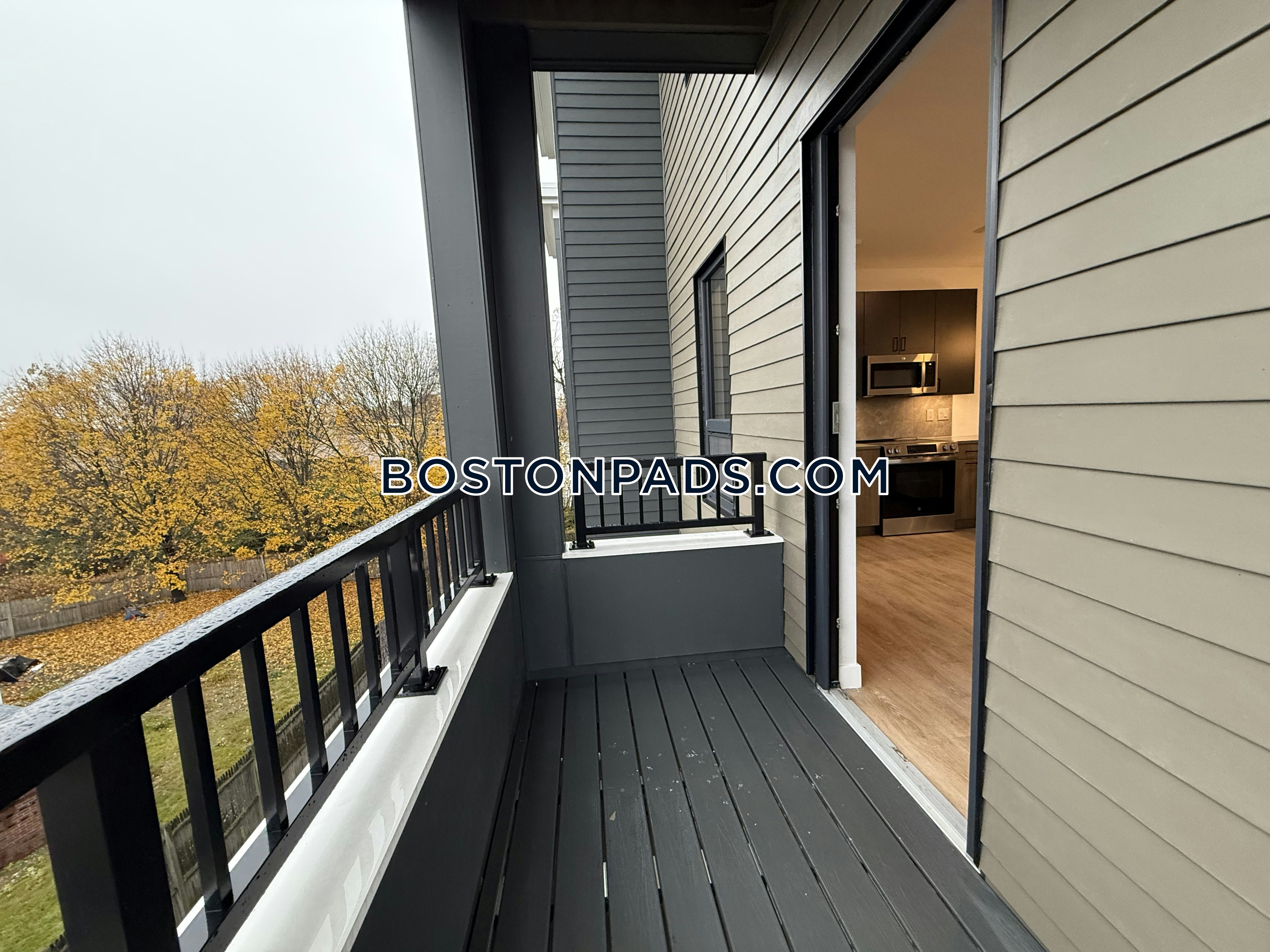 Boston - 1 Beds, 1 Baths