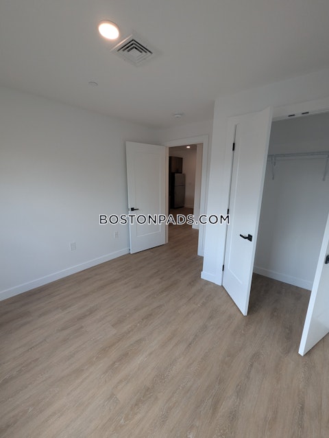 Gardner St. Boston photo 7