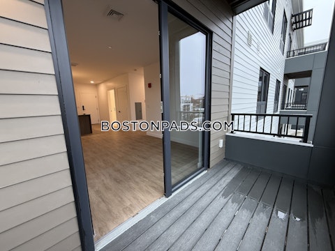 Gardner St. Boston photo 10