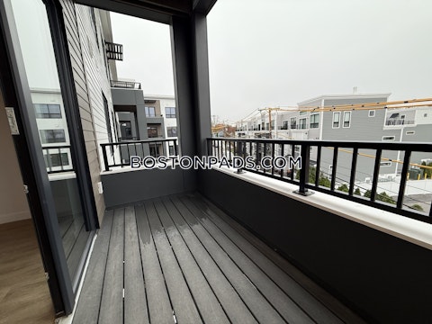 Gardner St. Boston photo 9