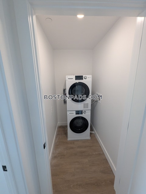 Gardner St. Boston photo 16