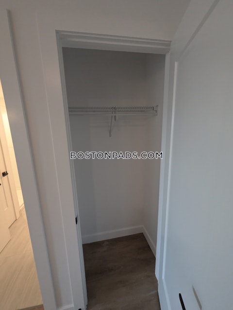 Gardner St. Boston photo 4