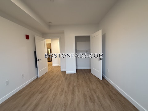 Gardner St. Boston photo 3