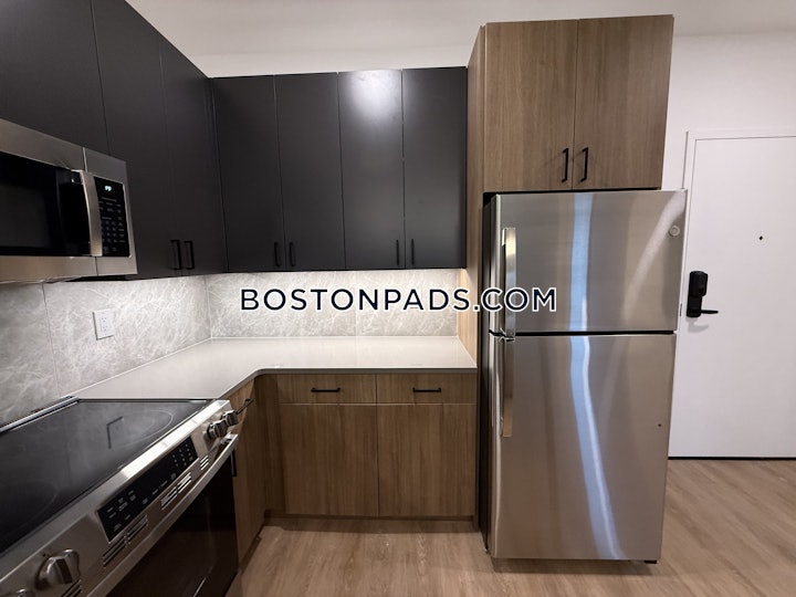 west-roxbury-apartment-for-rent-1-bedroom-1-bath-boston-2700-8015109 