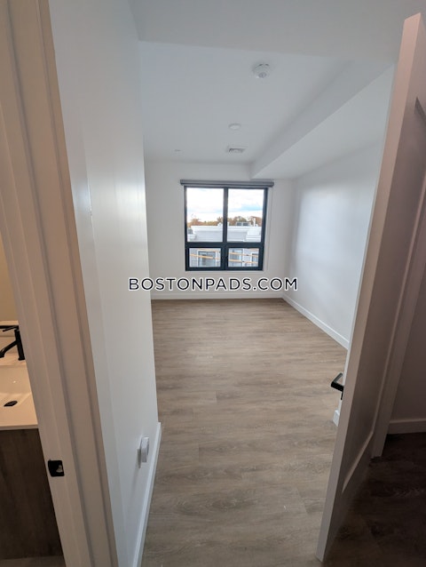 Gardner St. Boston photo 10