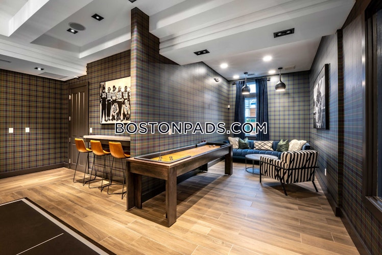 Digital Way., Maynard