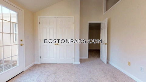 Tucker St. Pepperell photo 8