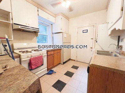 Allston 4 bedroom 2 baths in BOSTON Boston - $4,400 No Fee