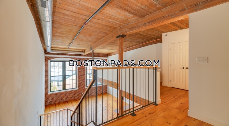 Pleasant St., Westford