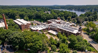 Pleasant St. Westford