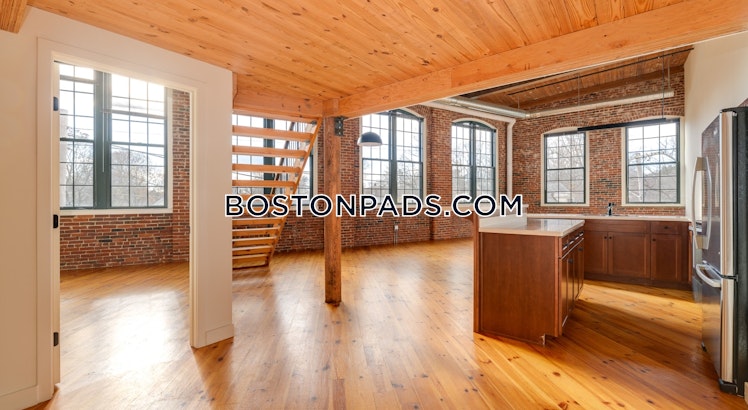 Pleasant St., Westford