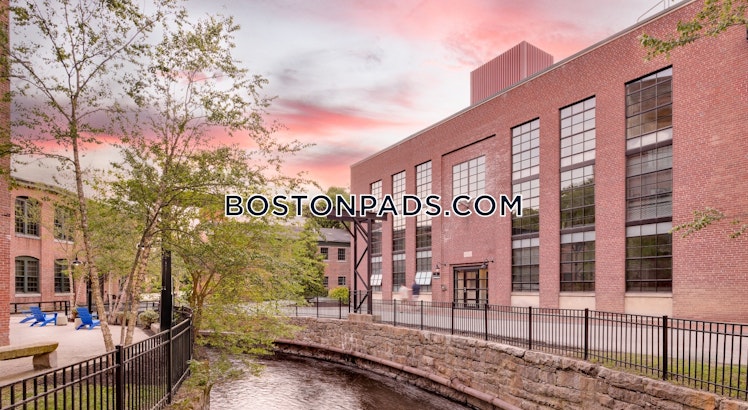 Pleasant St., Westford