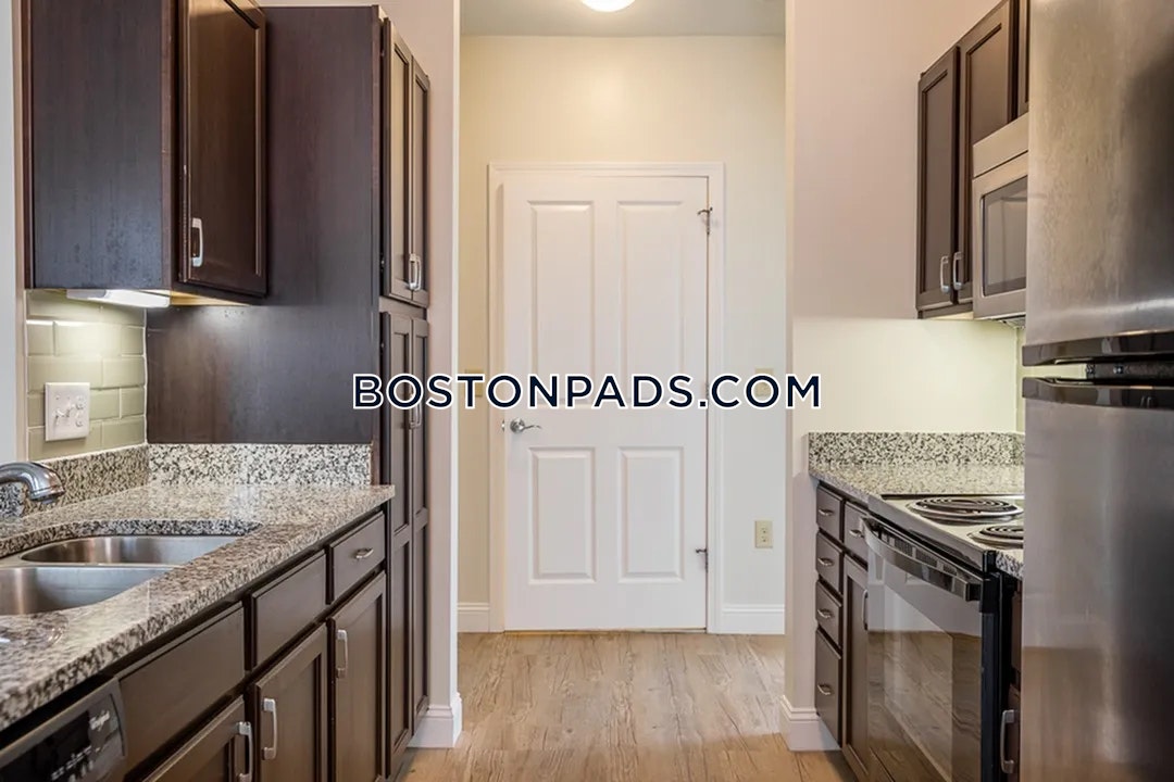 Princeton Way. Westford