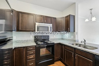 Princeton Way. Westford