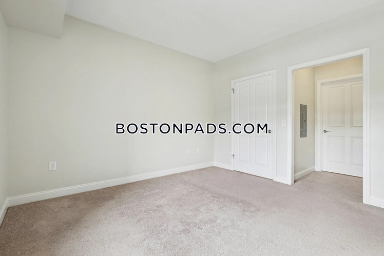 Princeton Way., Westford