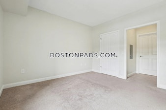 Princeton Way. Westford